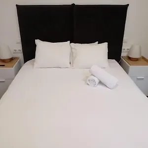 https://nim-eixample-5.topbarcelonahotels.com